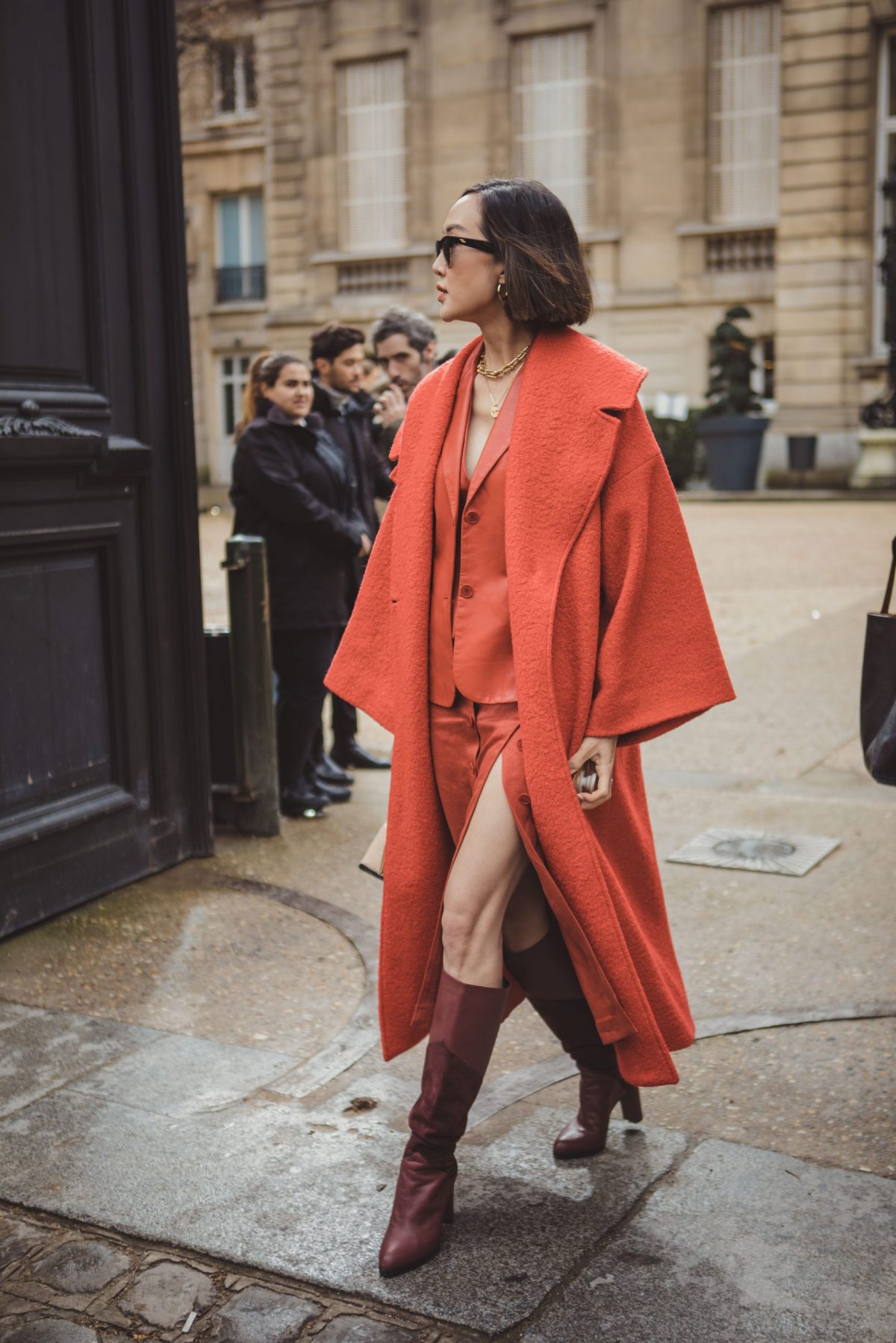 <span class="hot">Hot <i class="fa fa-bolt"></i></span> Street style @ Paris Fashion Week |vi | Pfw |